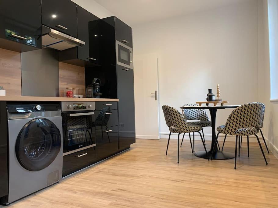 Appartement Chaleureux Dijon Extérieur photo