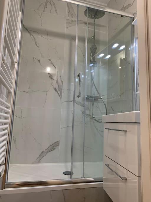 Appartement Chaleureux Dijon Extérieur photo